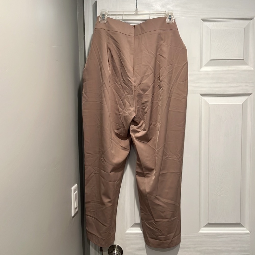 Tan Color Capris - Picture 3 of 3